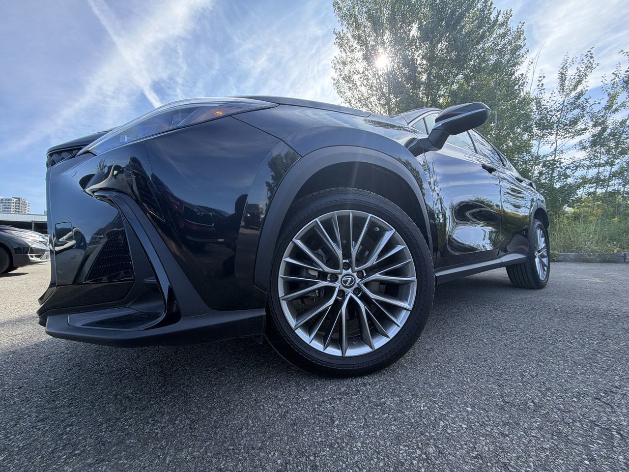 Lexus NX  2022