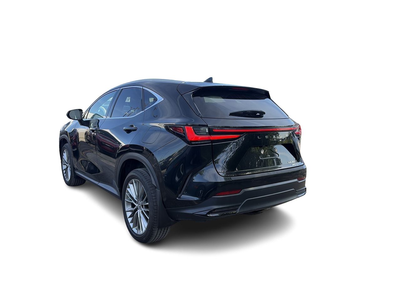 Lexus NX  2022