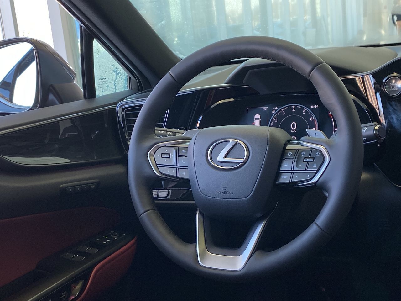 Lexus NX  2023 à Laval, Québec