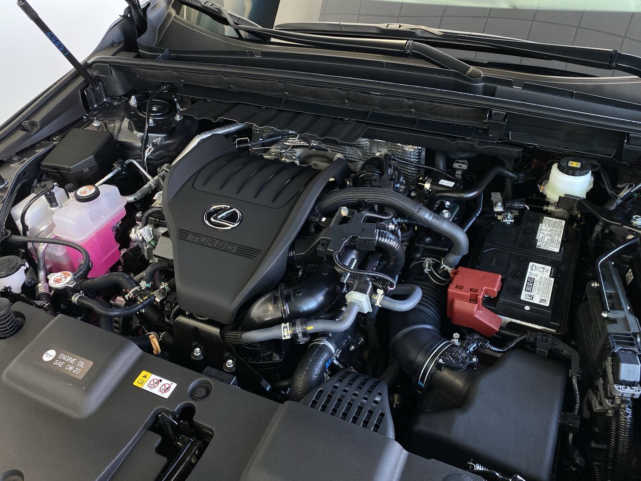 Lexus NX  2023 à Laval, Québec