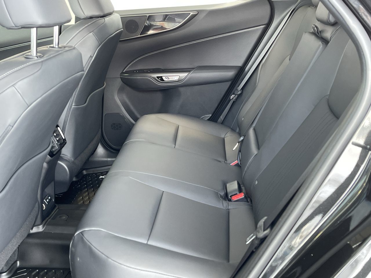 2023 Lexus NX in Laval, Quebec