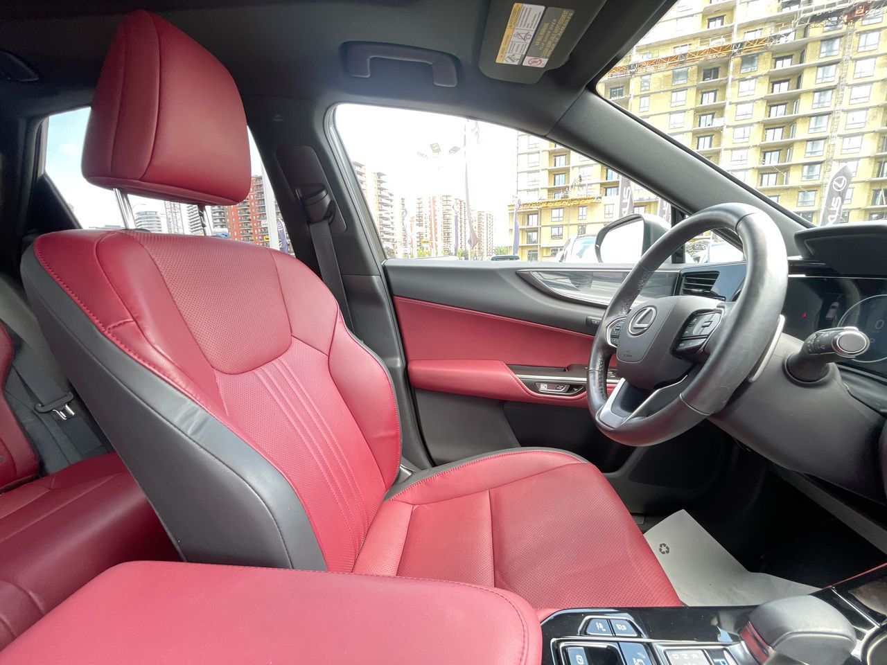 Lexus NX  2023 à Laval, Québec