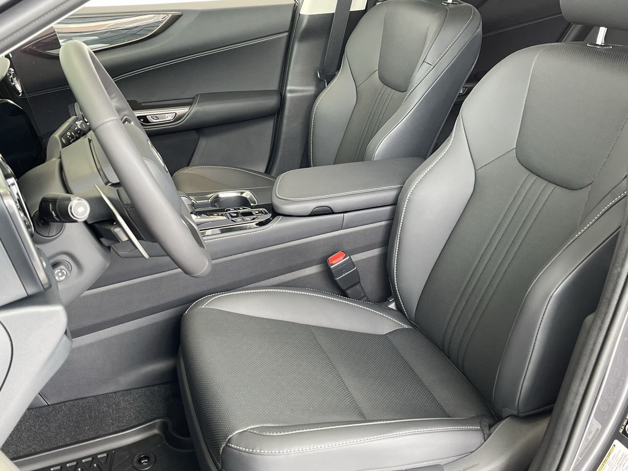 2023 Lexus NX in Laval, Quebec