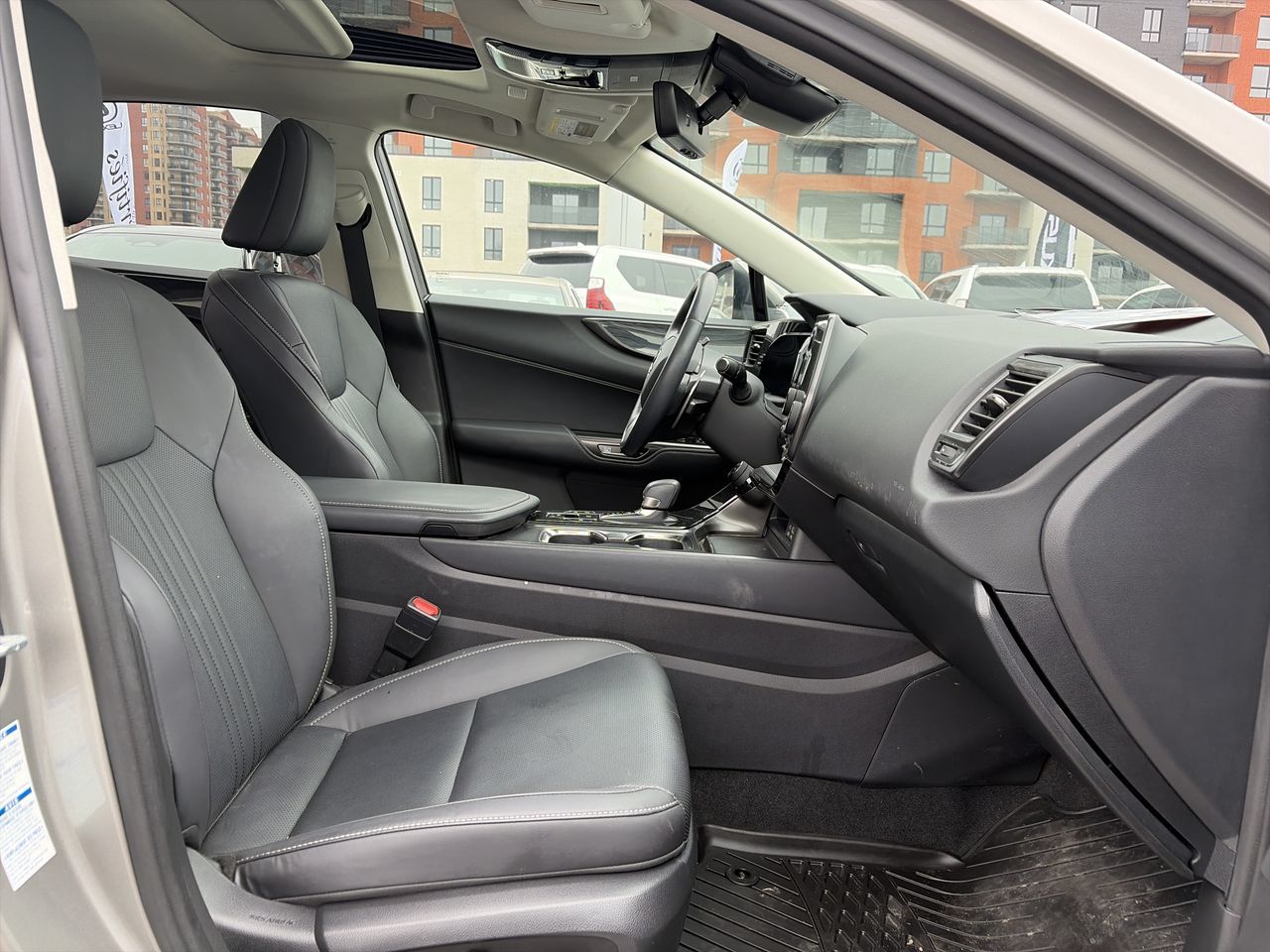 Lexus NX  2023 à Laval, Québec