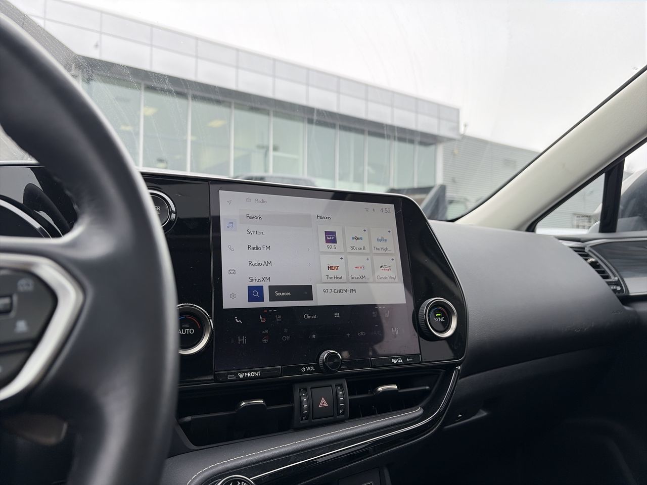 Lexus NX  2023 à Laval, Québec