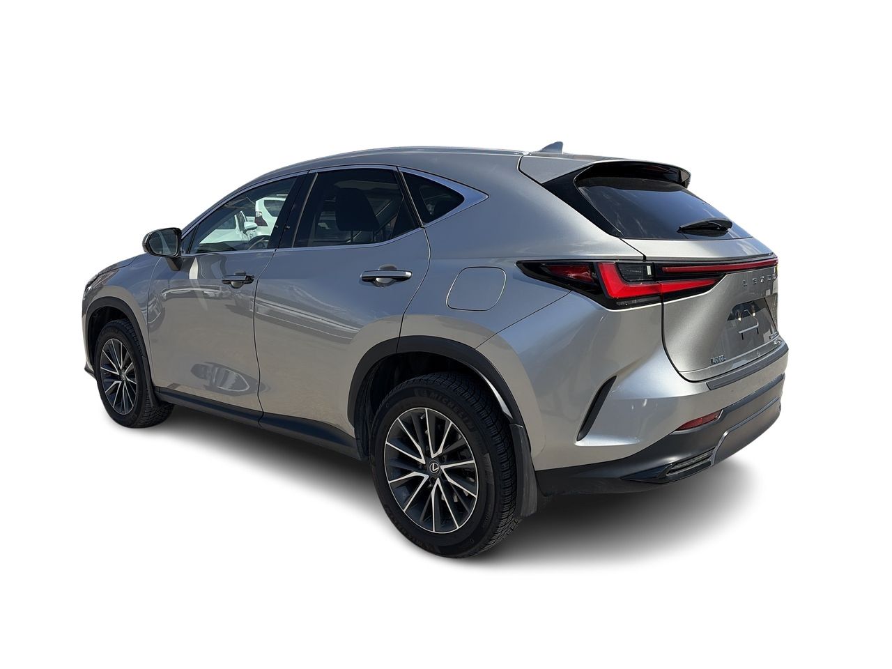 Lexus NX  2023