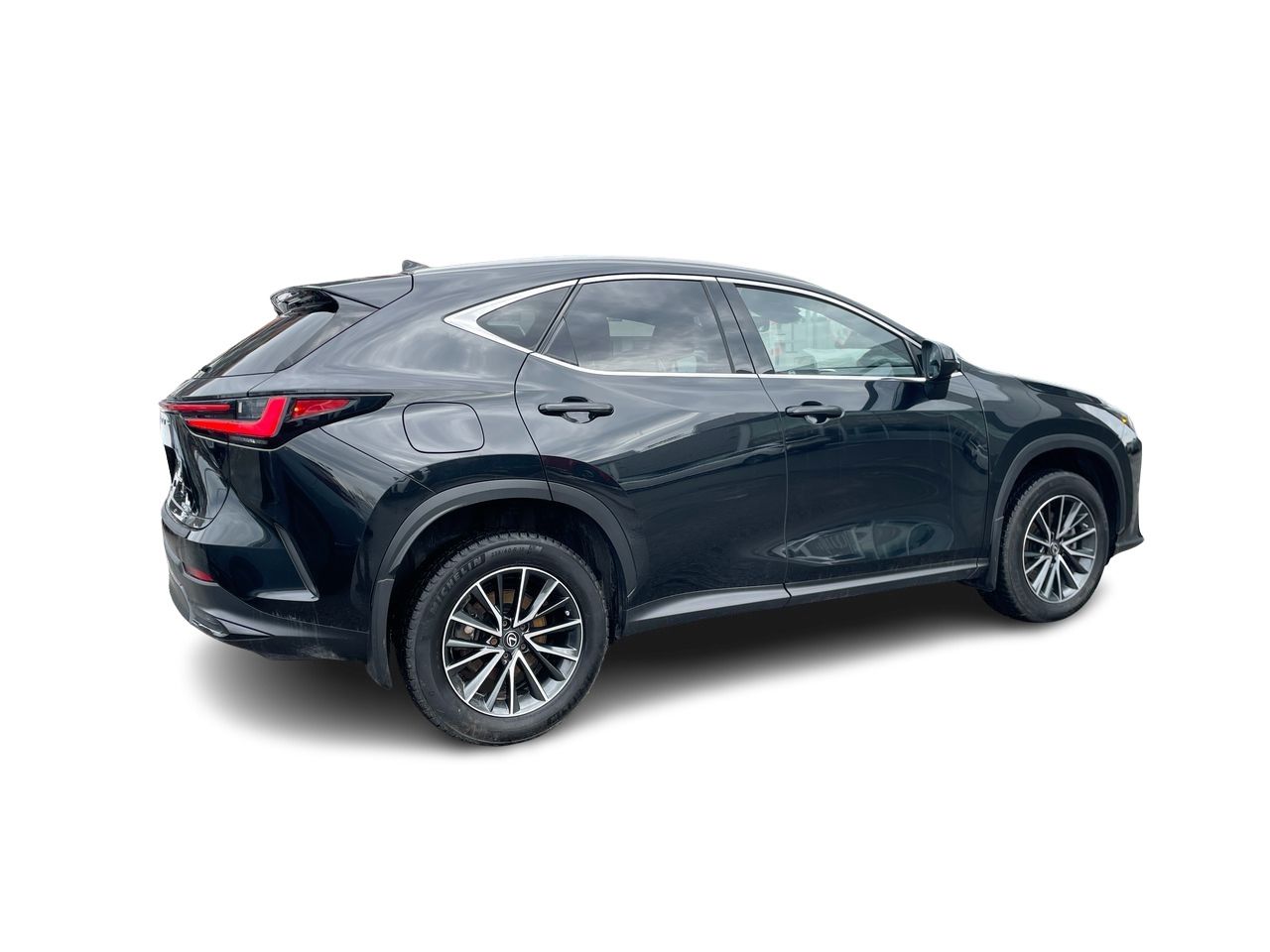 Lexus NX  2023