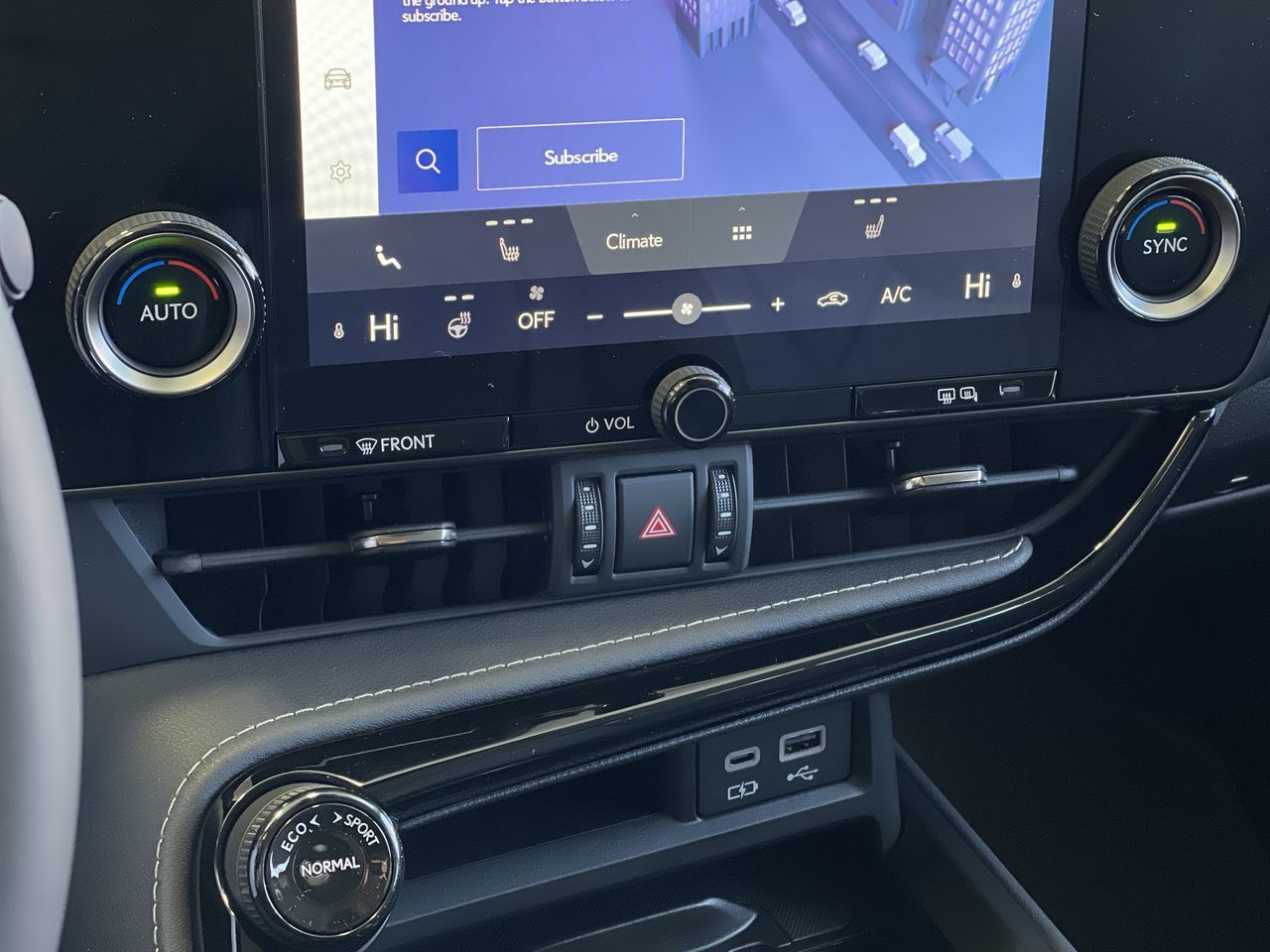 Lexus NX  2023 à Laval, Québec