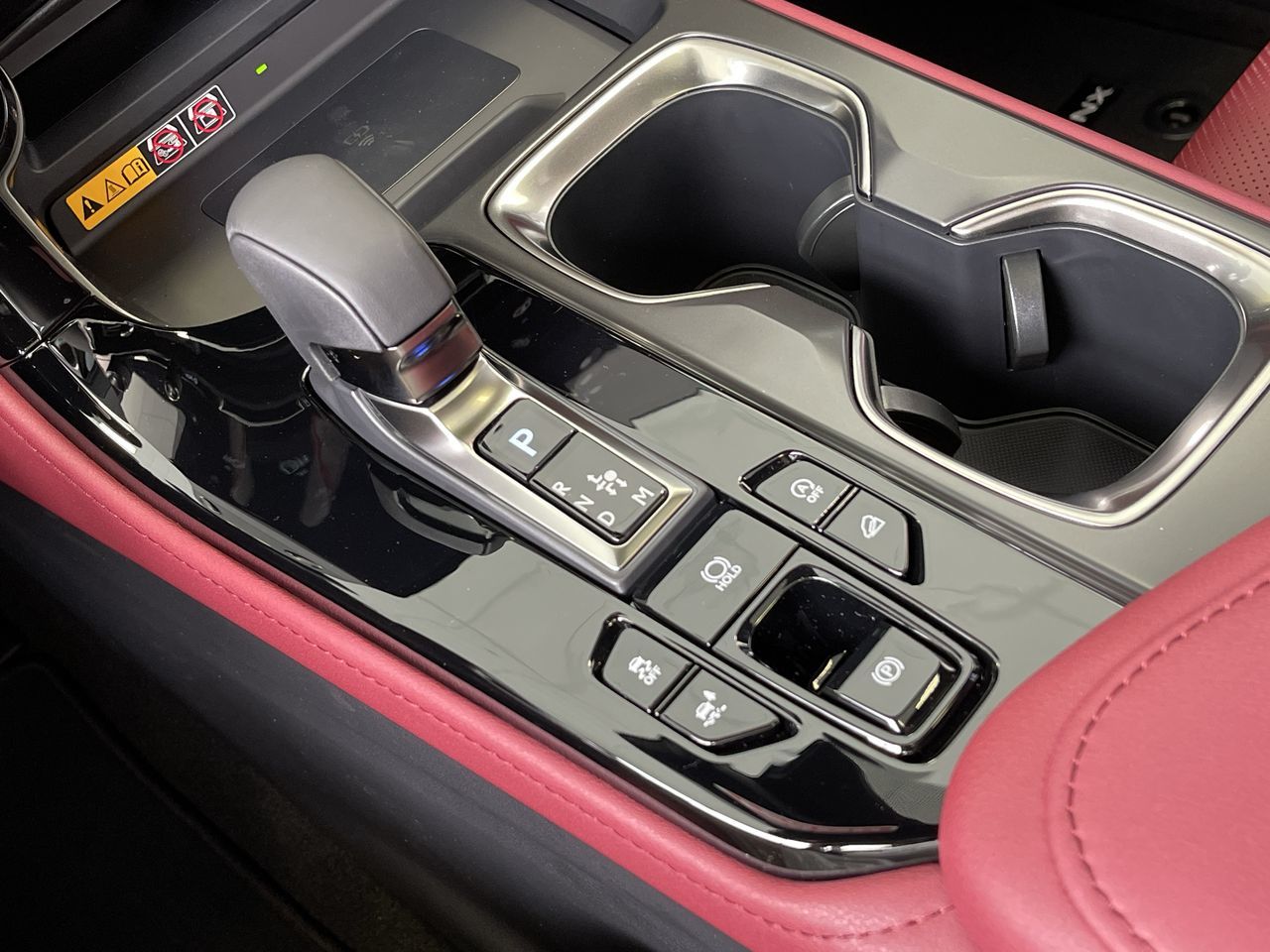 2024 Lexus NX in Laval, Quebec