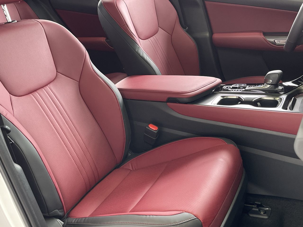 2024 Lexus NX in Laval, Quebec