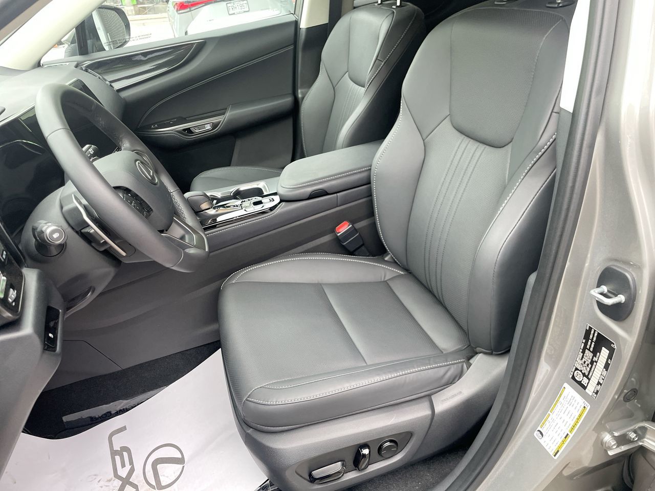 2024 Lexus NX in Laval, Quebec