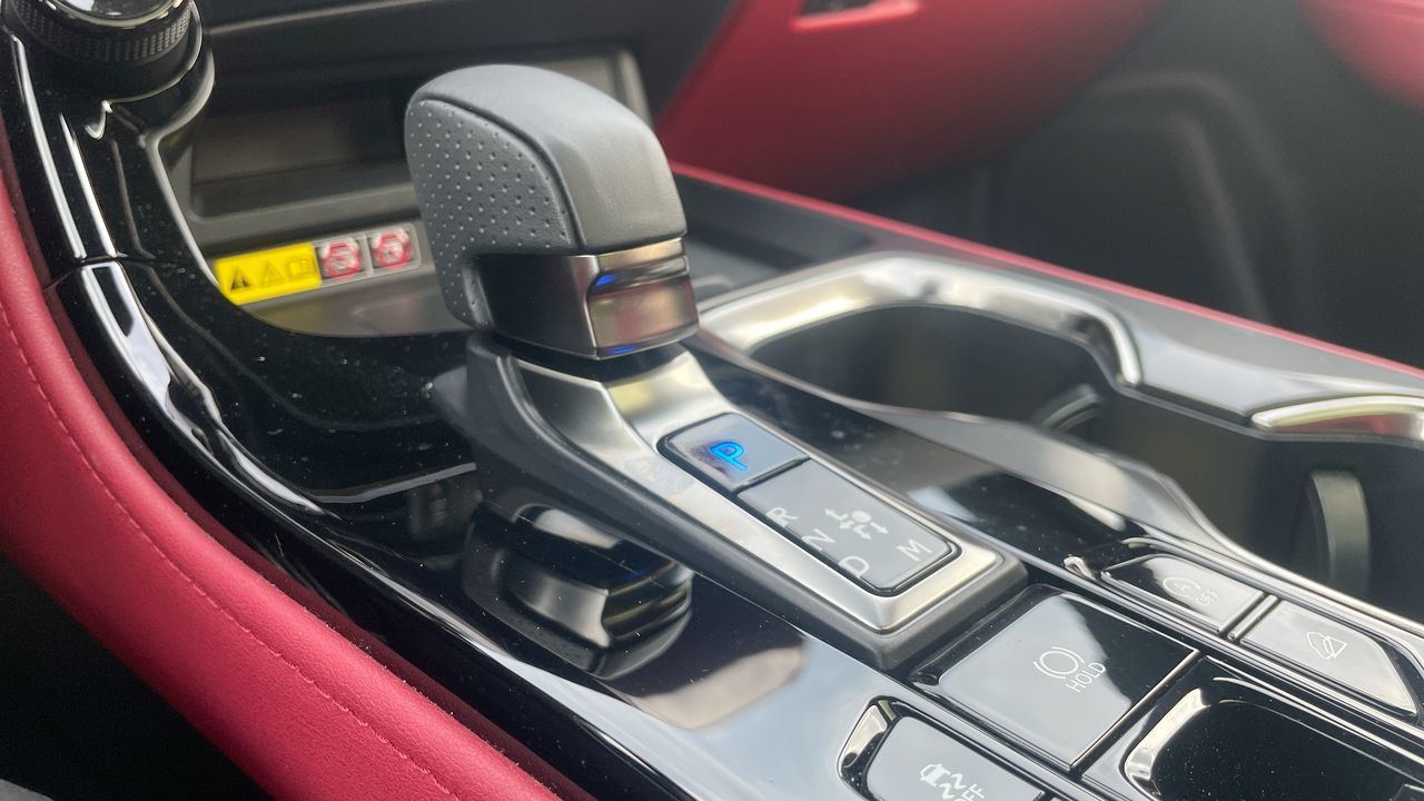 2024 Lexus NX in Laval, Quebec