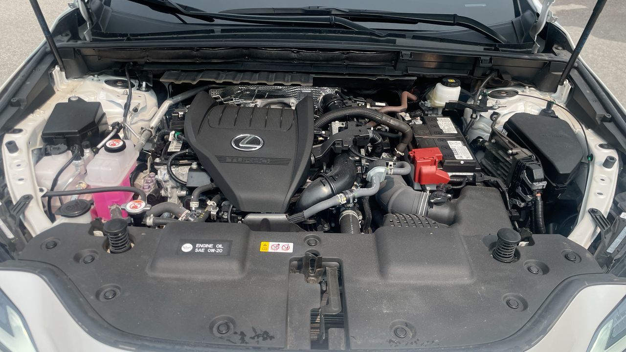 2024 Lexus NX in Laval, Quebec