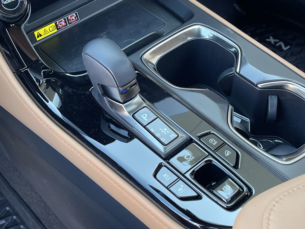 2024 Lexus NX in Laval, Quebec