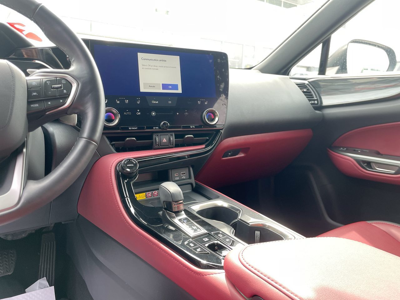 Lexus NX  2024 à Laval, Québec