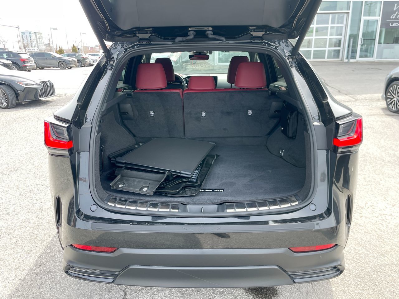 Lexus NX  2024 à Laval, Québec