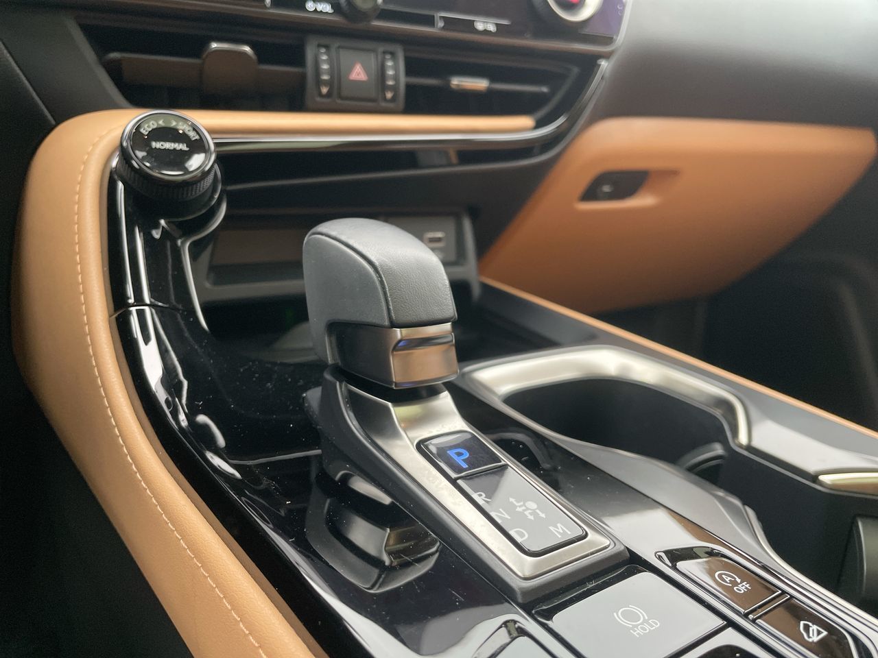 Lexus NX  2024 à Laval, Québec