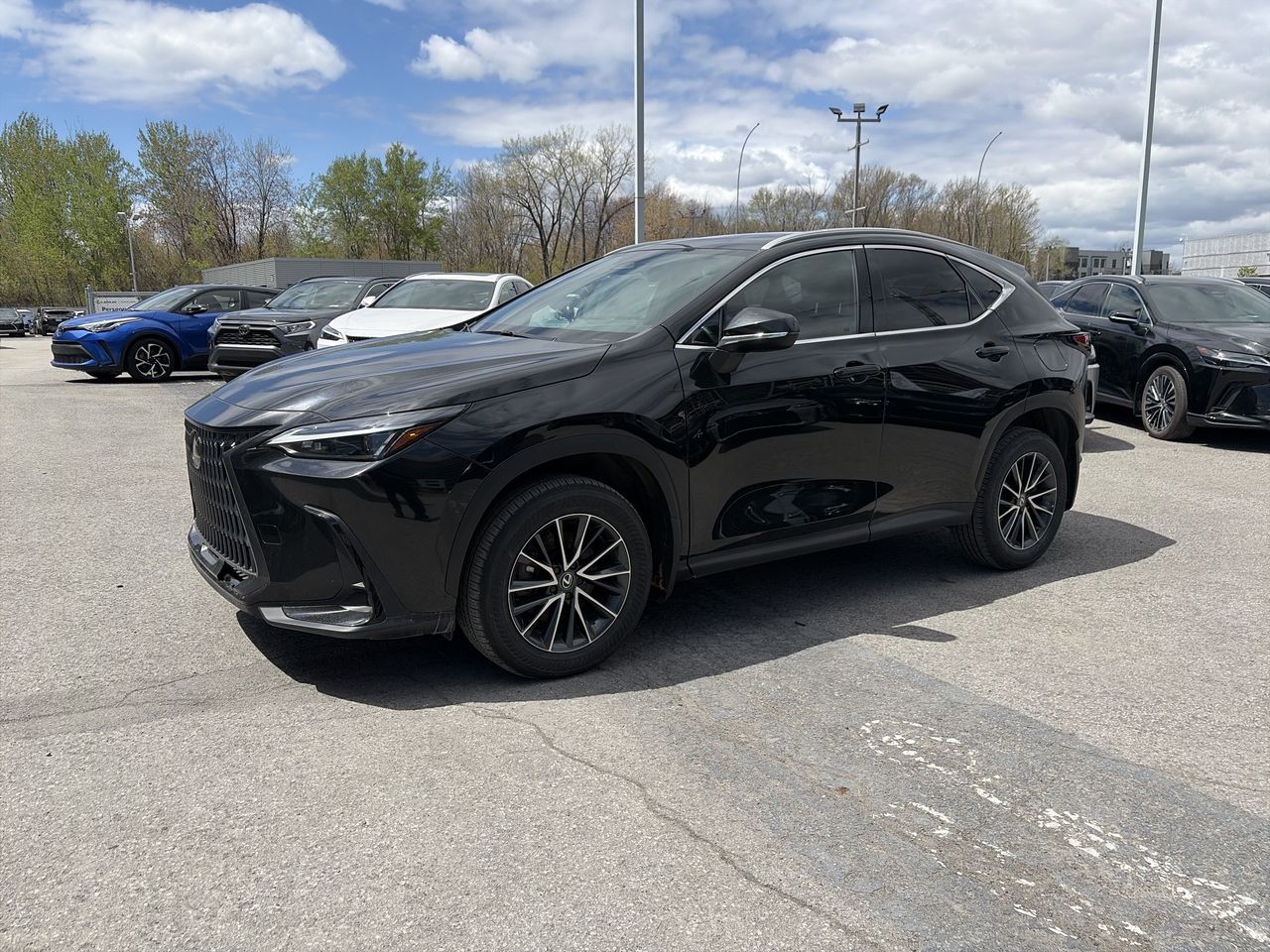 Lexus NX  2024 à Laval, Québec