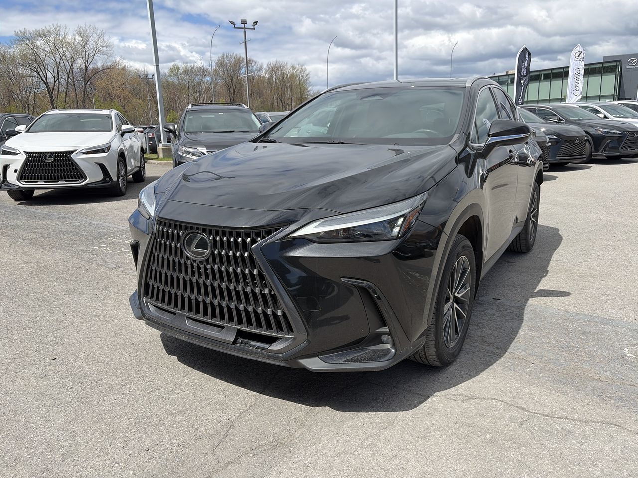 Lexus NX  2024 à Laval, Québec