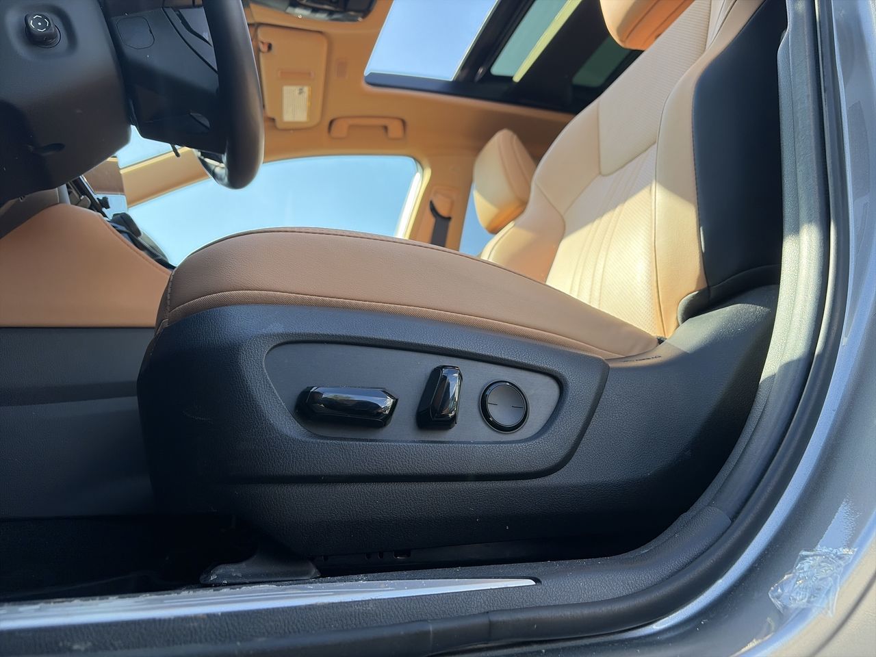 Lexus NX  2024 à Laval, Québec