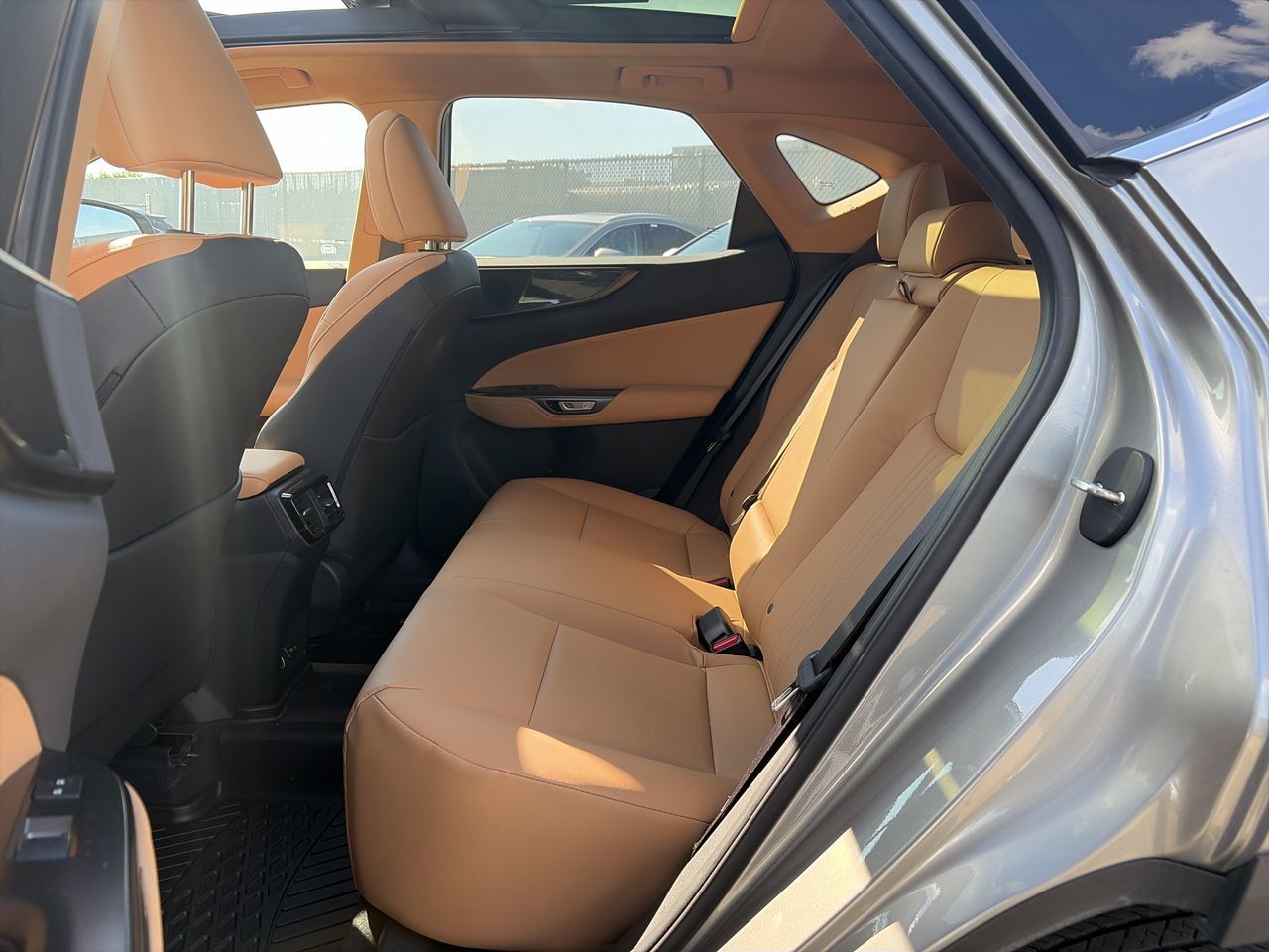 Lexus NX  2024 à Laval, Québec