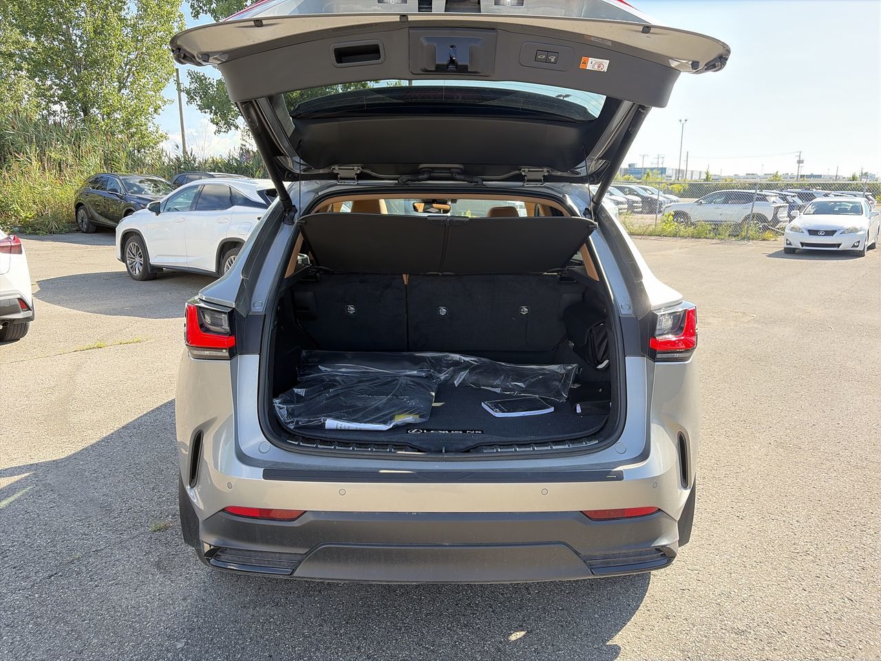 Lexus NX  2024 à Laval, Québec