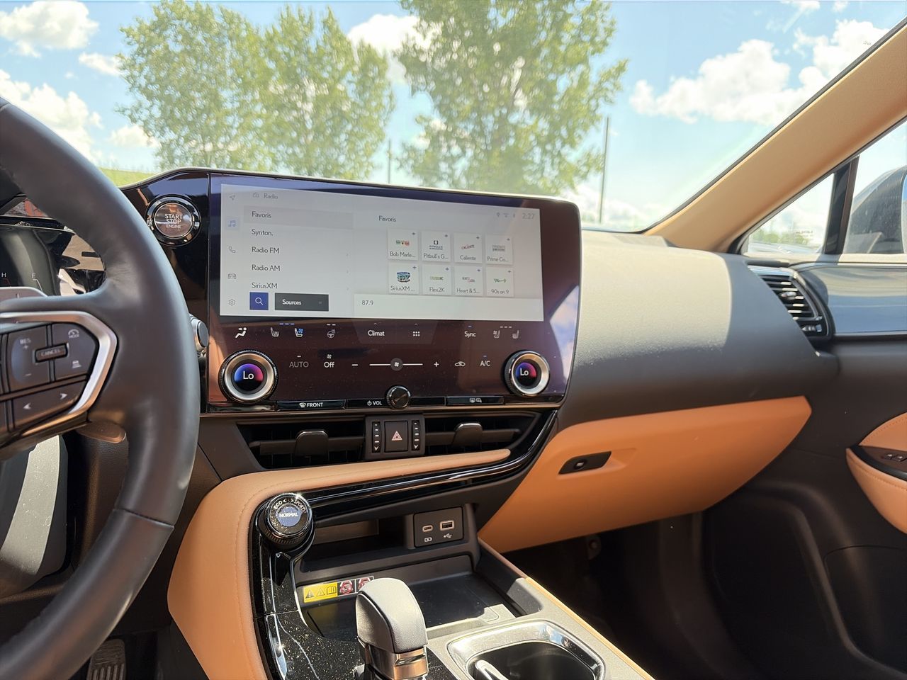 Lexus NX  2024