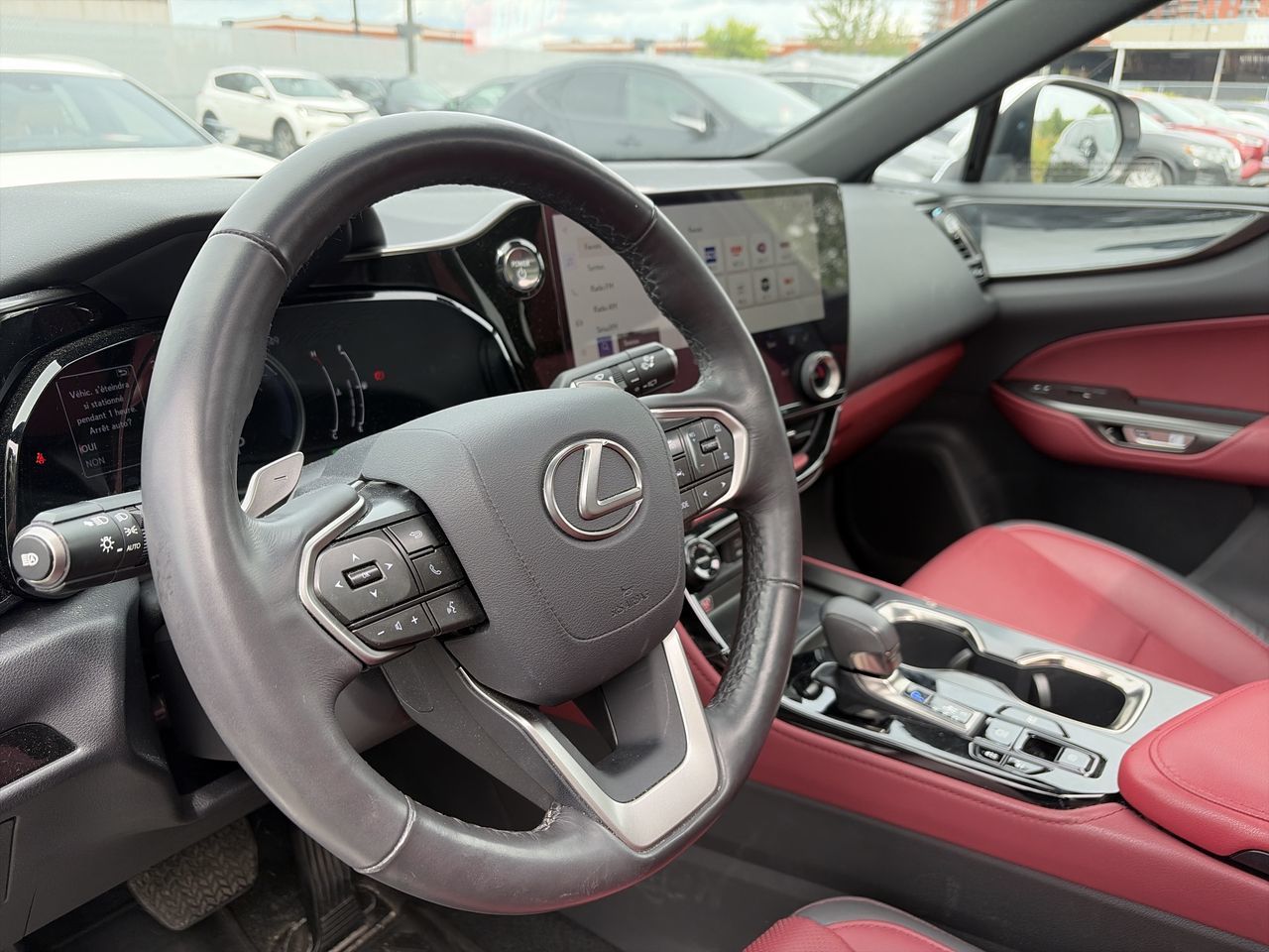 Lexus NX  2024 à Laval, Québec