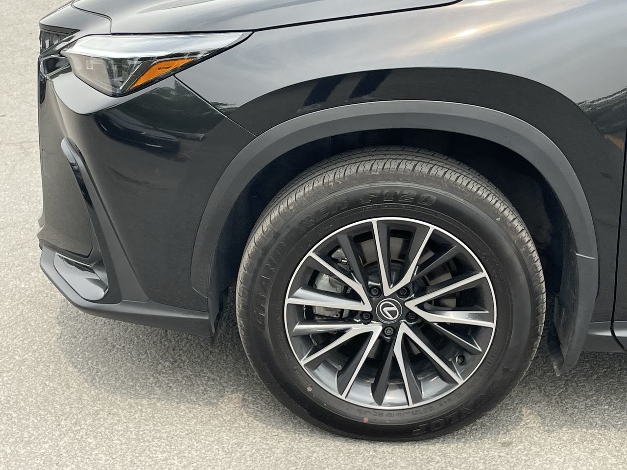 Lexus NX  2025 à Laval, Québec