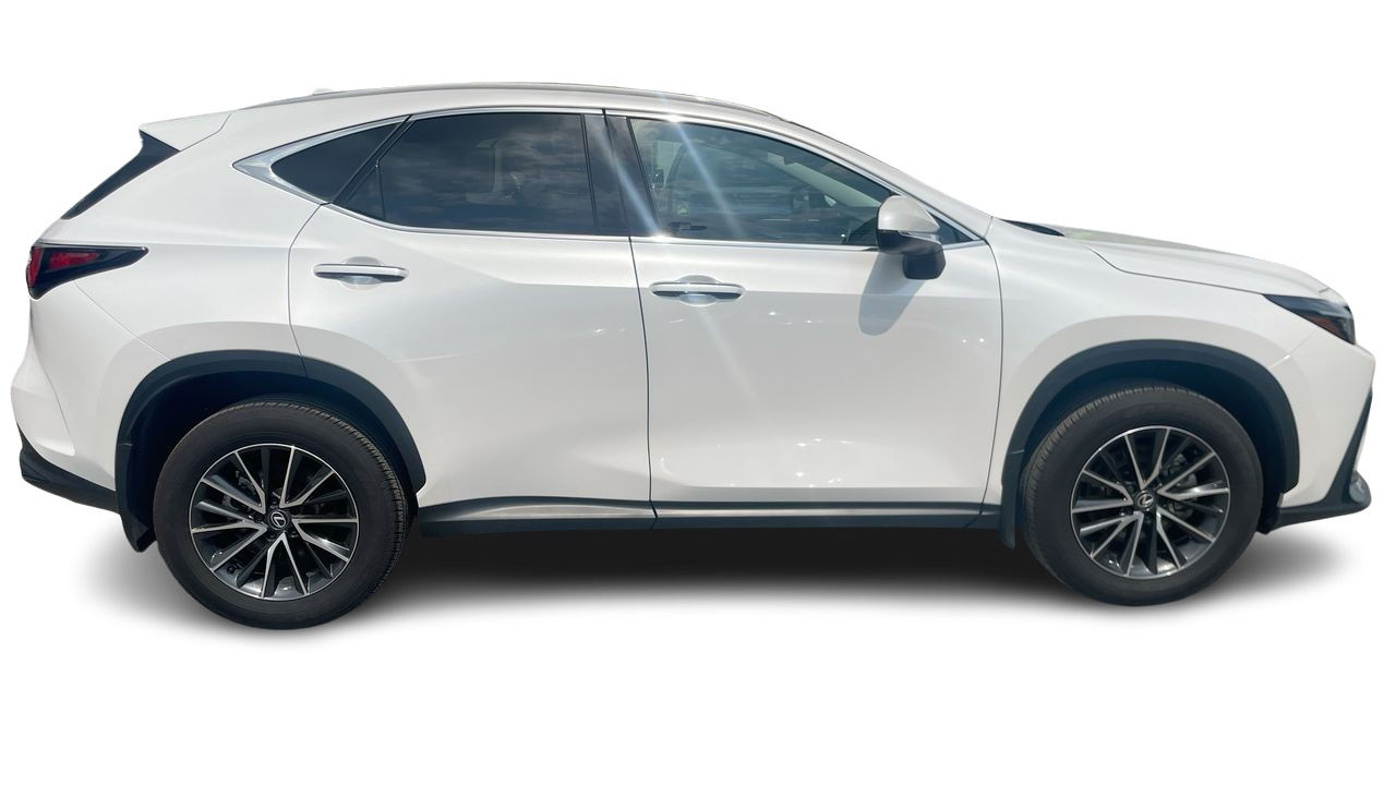 2025 Lexus NX in Laval, Quebec