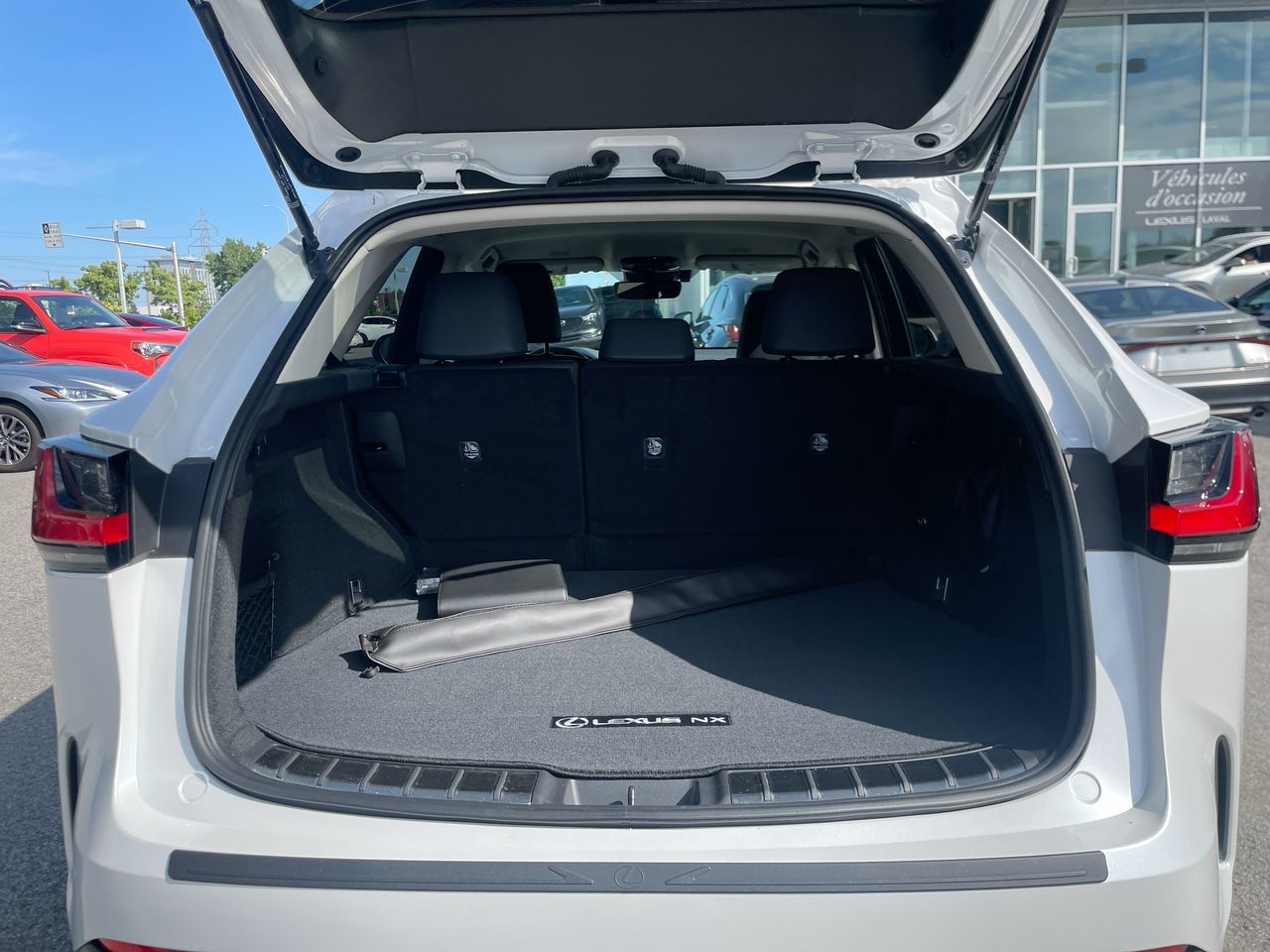 2025 Lexus NX in Laval, Quebec