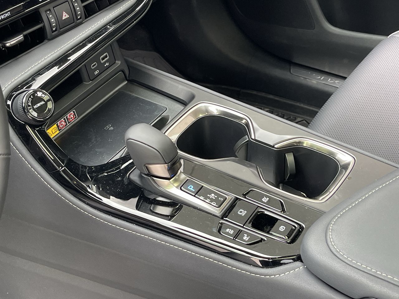 2025 Lexus NX in Laval, Quebec