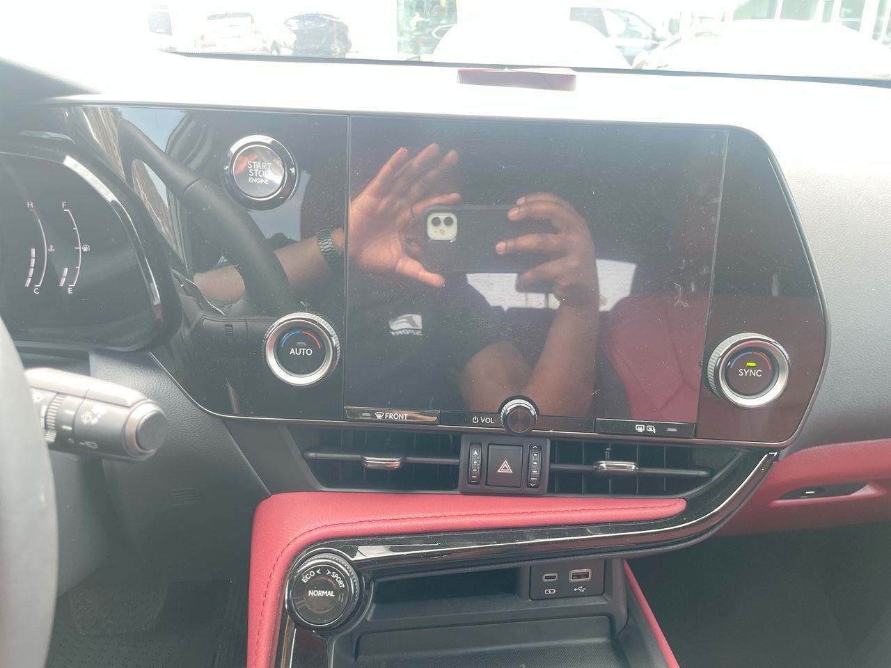 2025 Lexus NX in Laval, Quebec