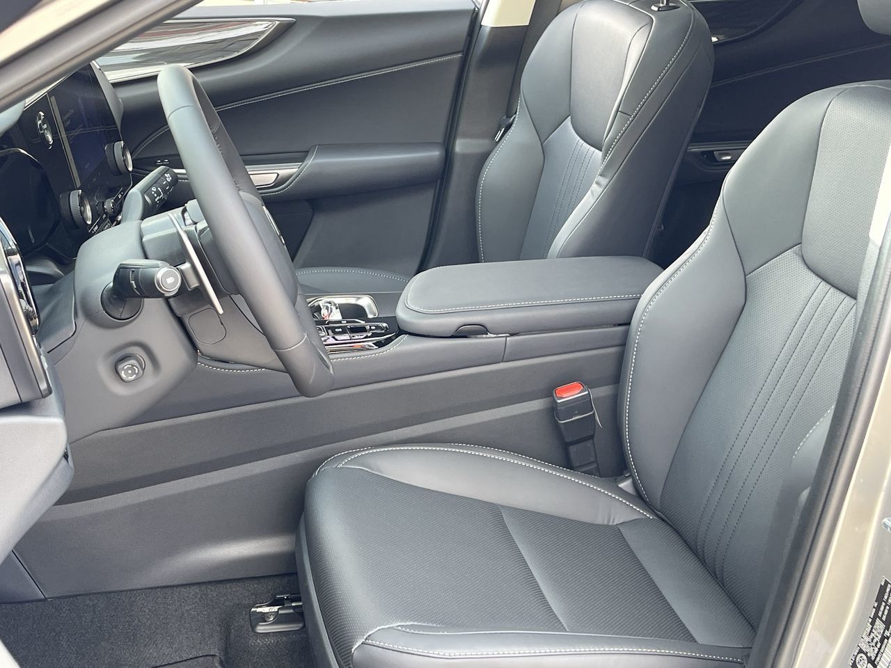 2025 Lexus NX in Laval, Quebec