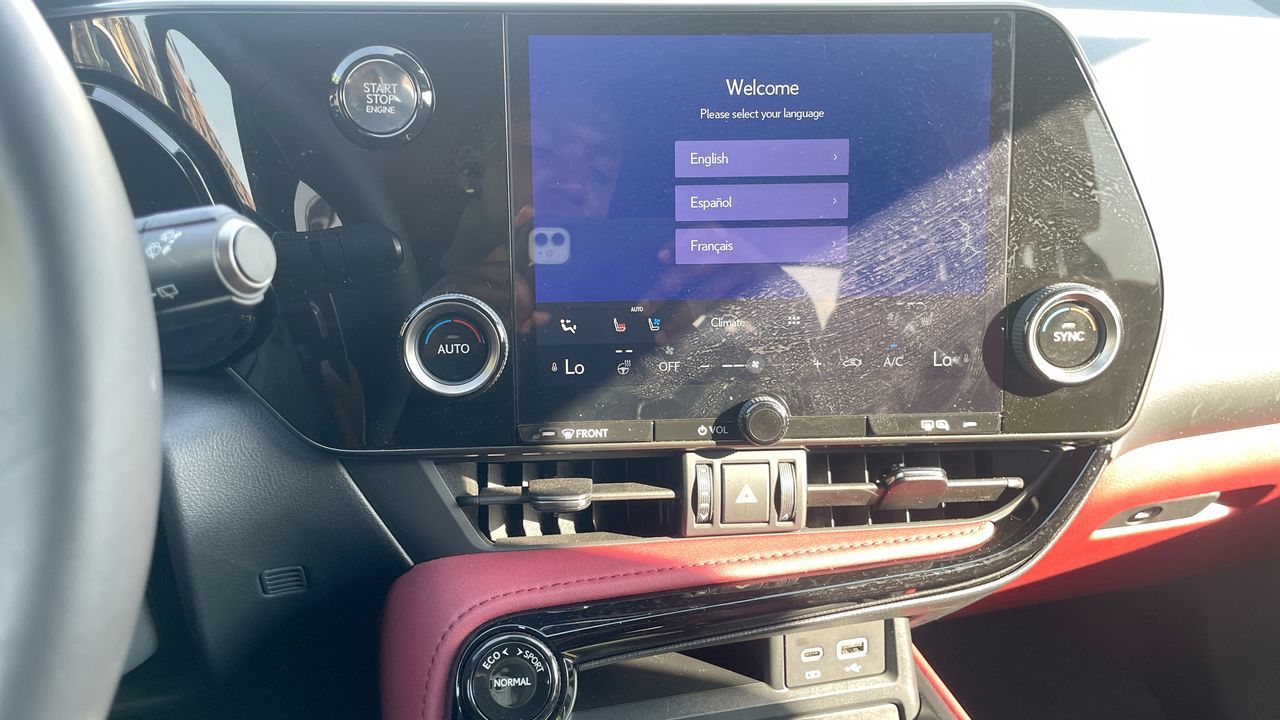 2025 Lexus NX in Laval, Quebec