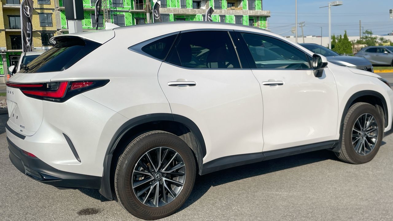 2025 Lexus NX in Laval, Quebec