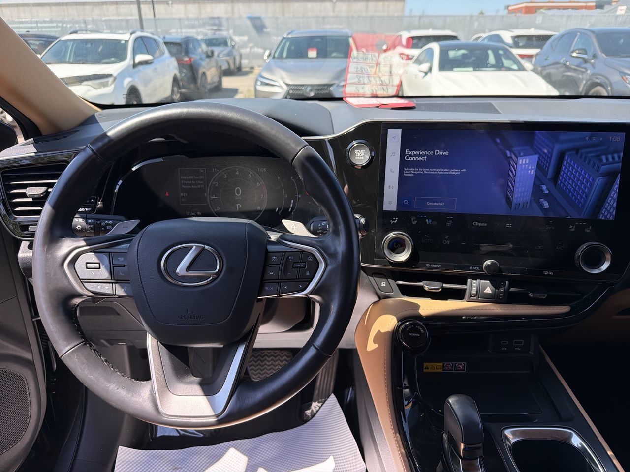 Lexus NX  2025