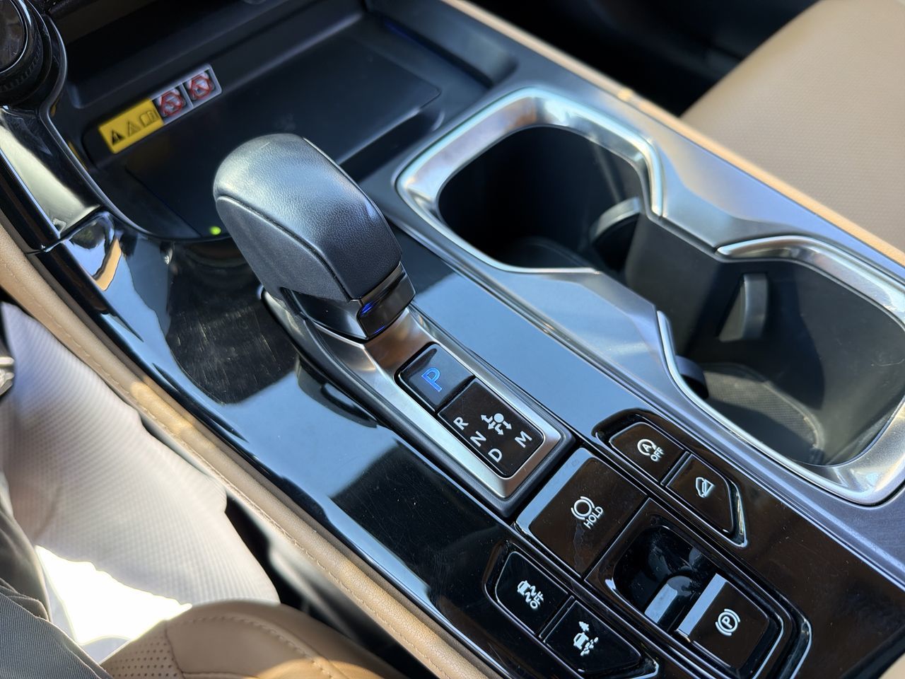 Lexus NX  2025