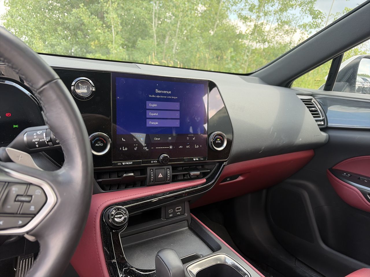 2025 Lexus NX in Laval, Quebec