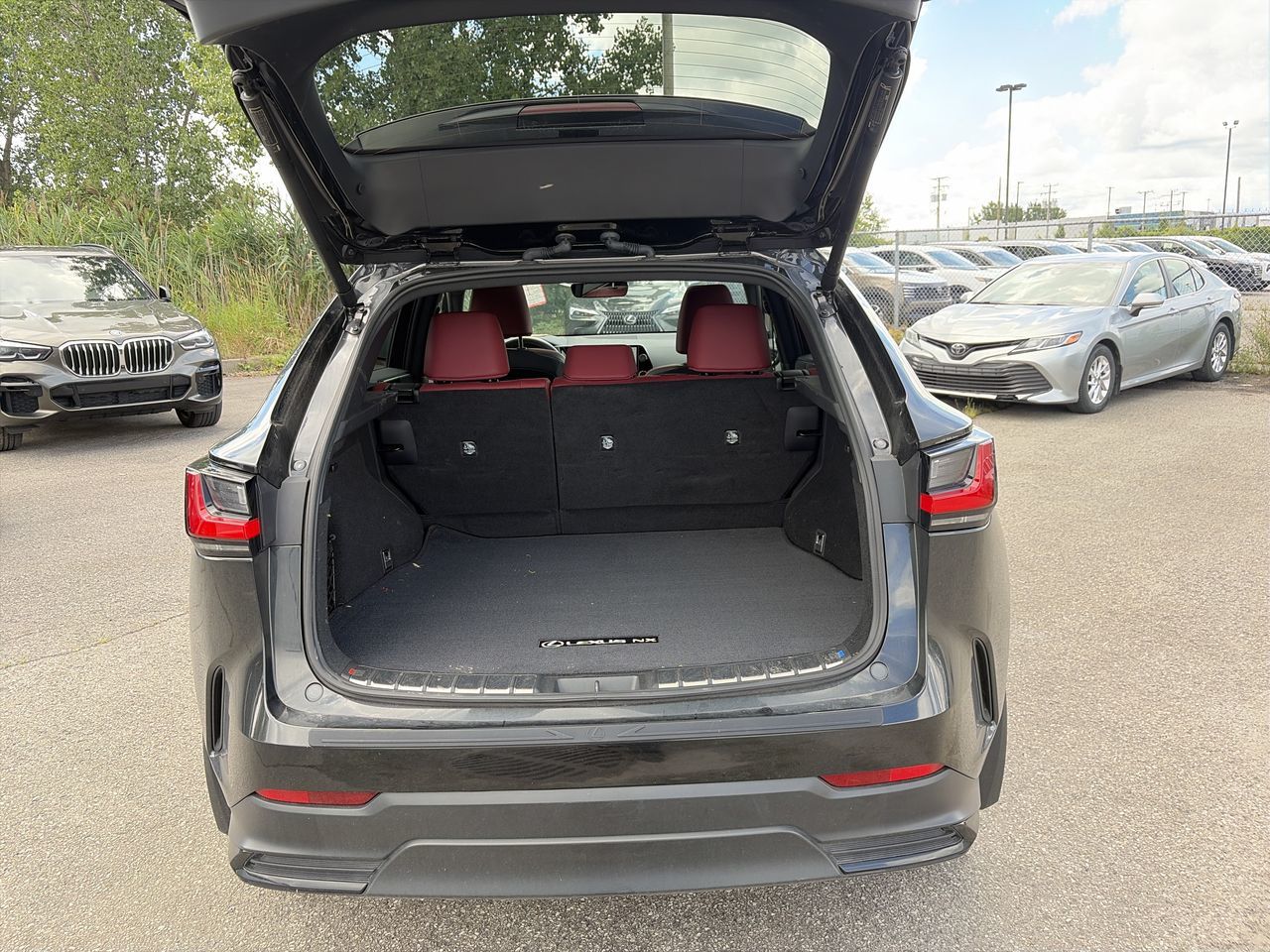 Lexus NX  2025