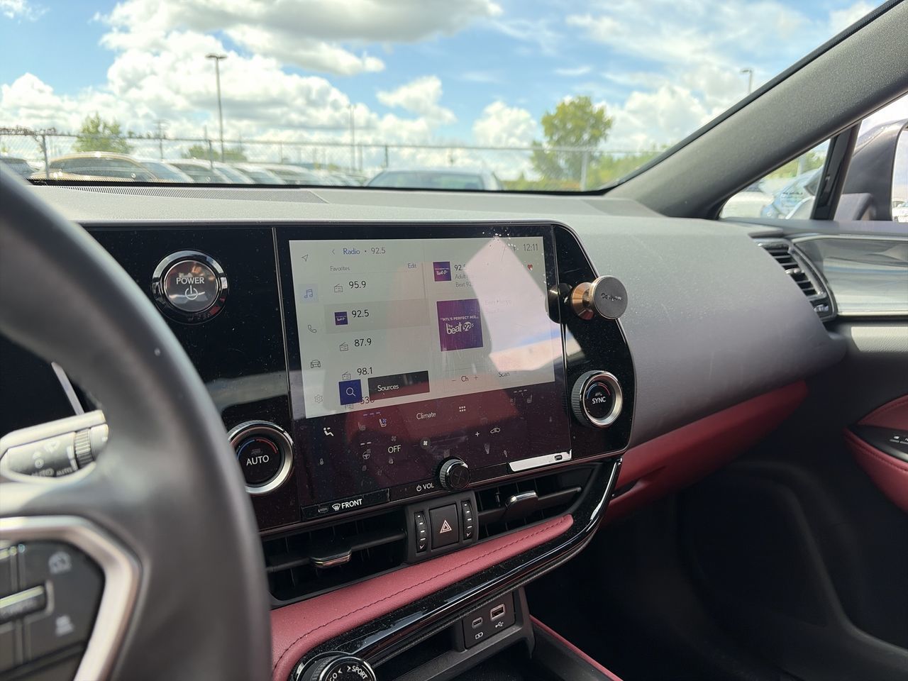 Lexus NX  2025