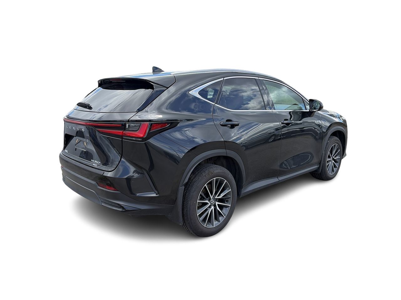 Lexus NX  2025