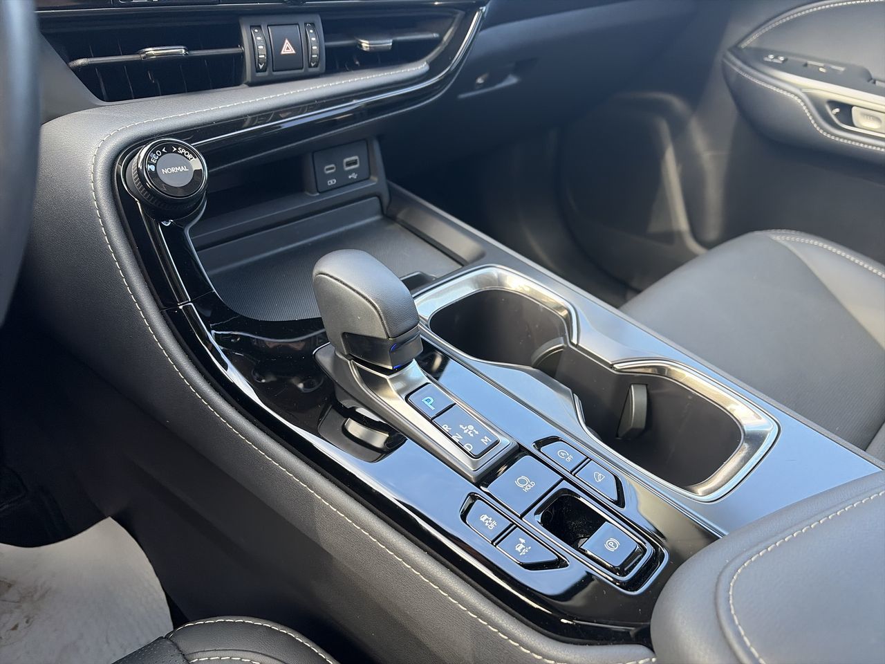 2026 Lexus NX in Laval, Quebec