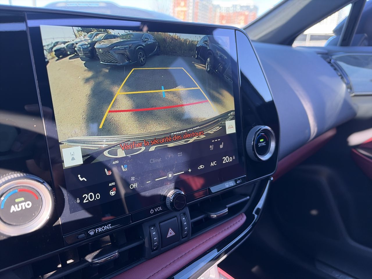 Lexus NX  2026
