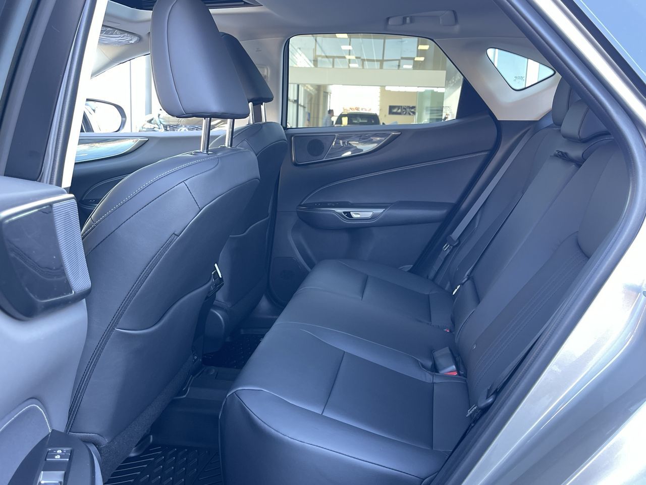 Lexus NX  2026