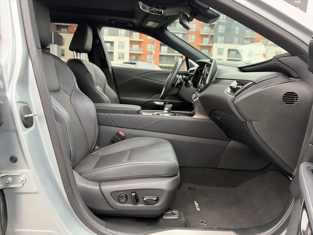 2023 Lexus RX 350 in Laval, Quebec
