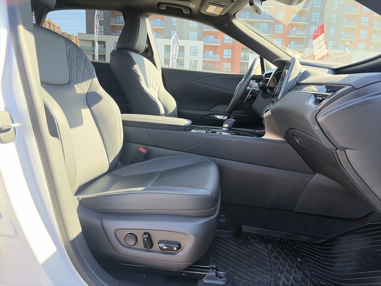 2024 Lexus RX 350 in Laval, Quebec