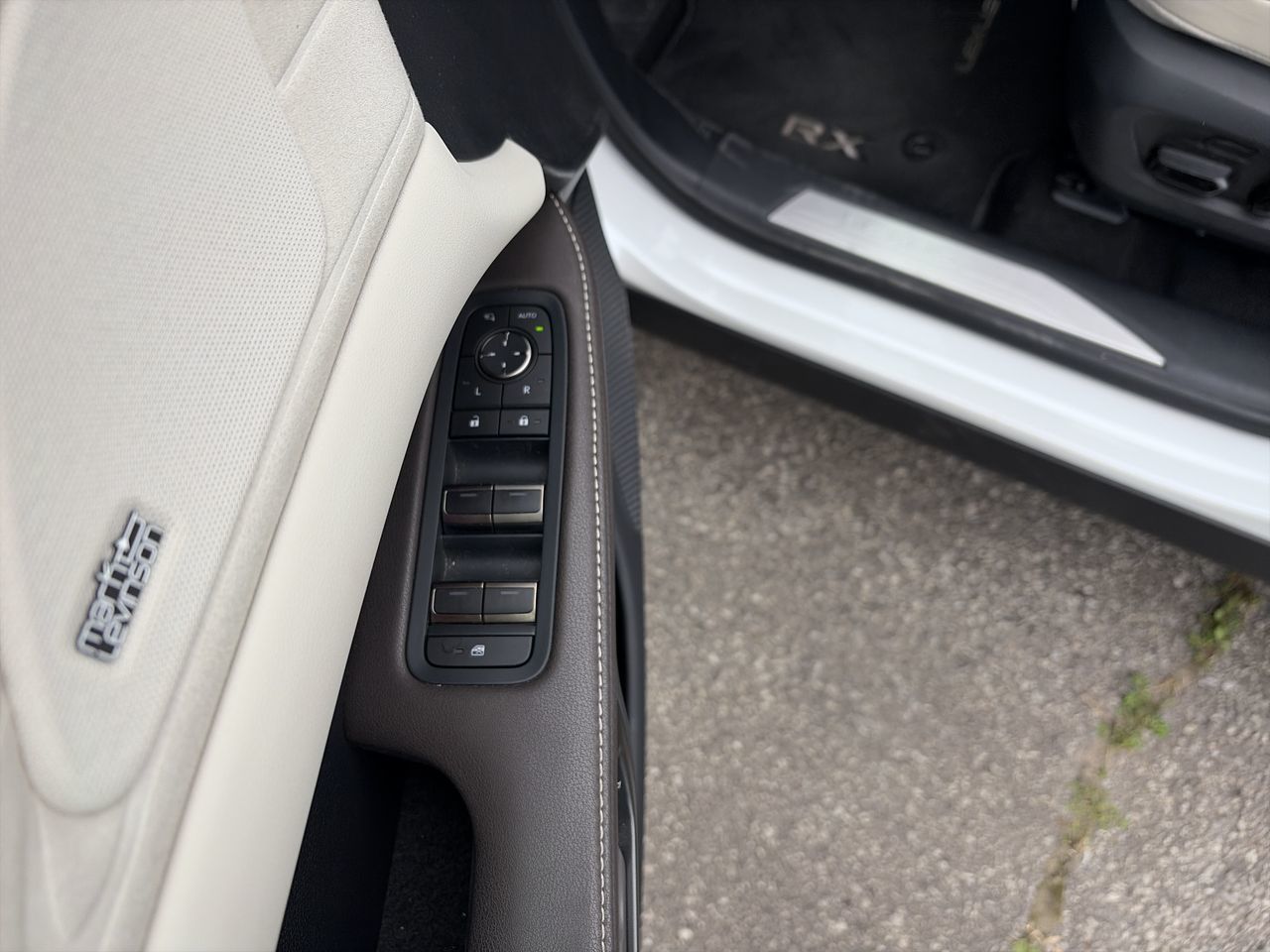 Lexus RX 350  2025