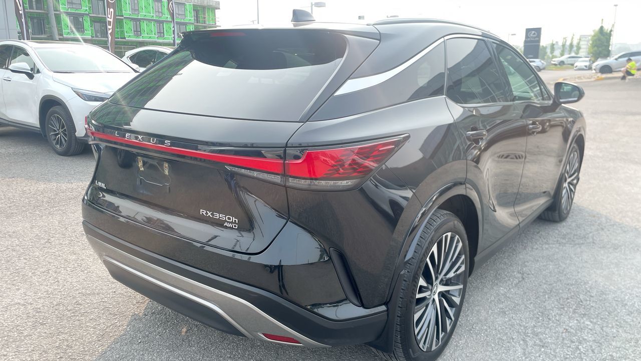 2023 Lexus RX 350h in Laval, Quebec