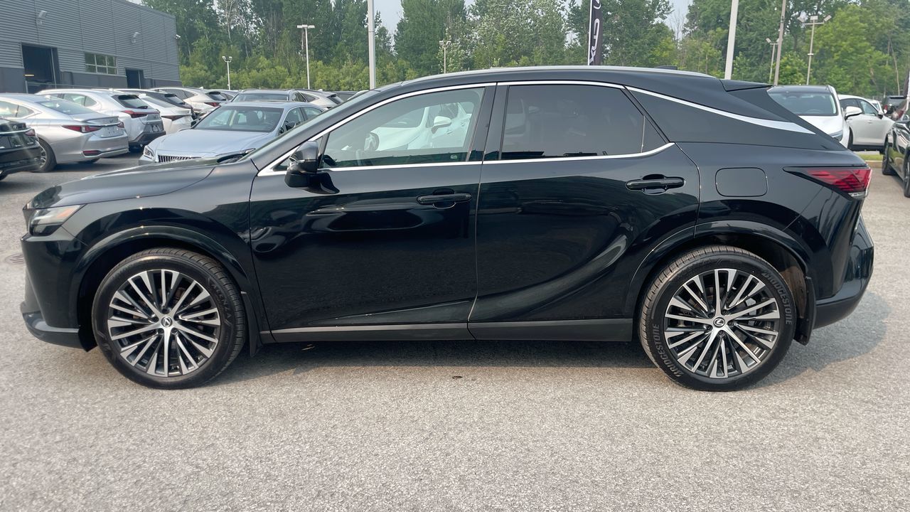 2023 Lexus RX 350h in Laval, Quebec